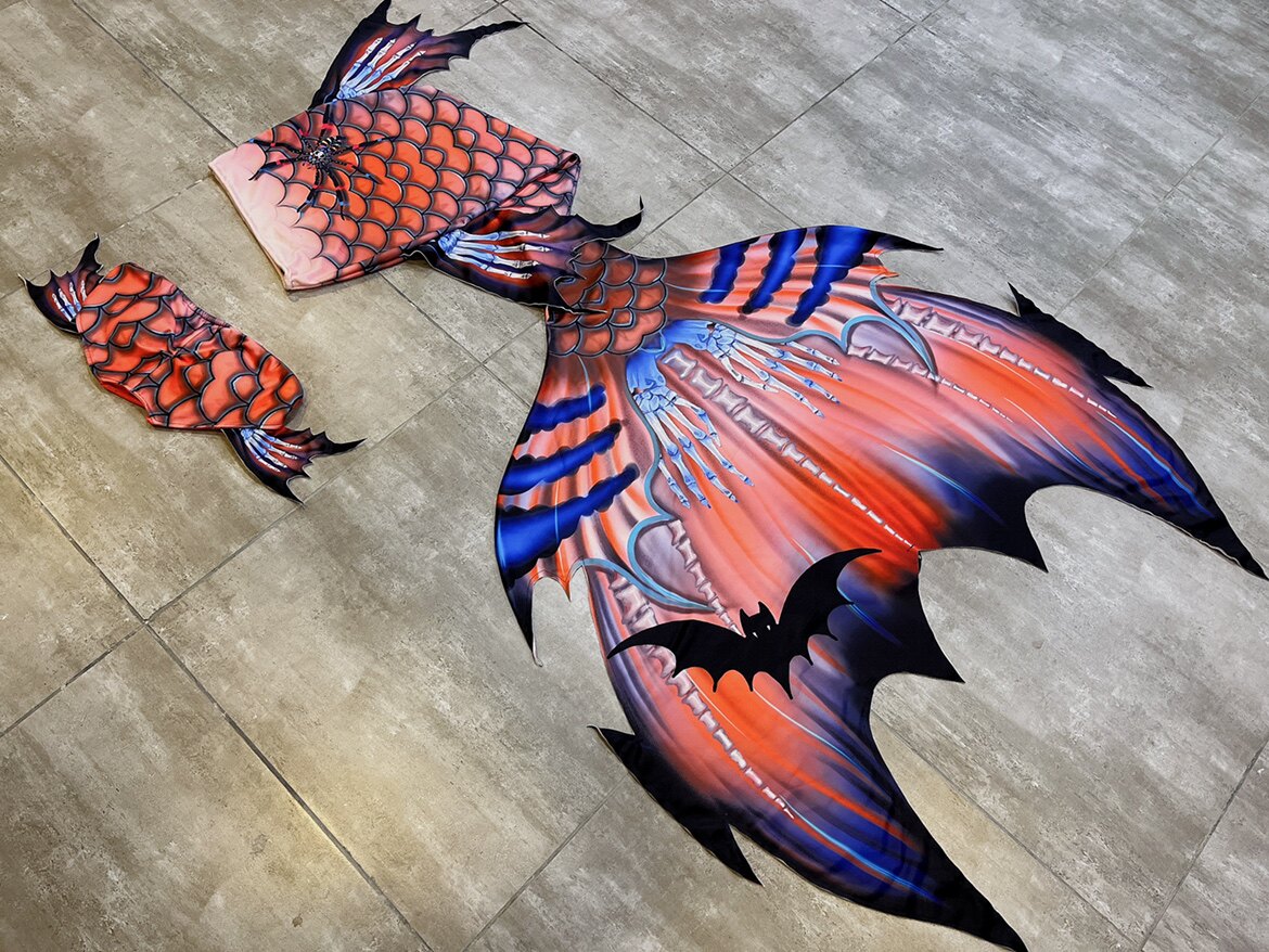 Oryginalny męski i żeński stró – Aquarium & Marine Museum Universiti Malaysia Sabah Kota Kinabalu Sabah Reviews recenzja i cena