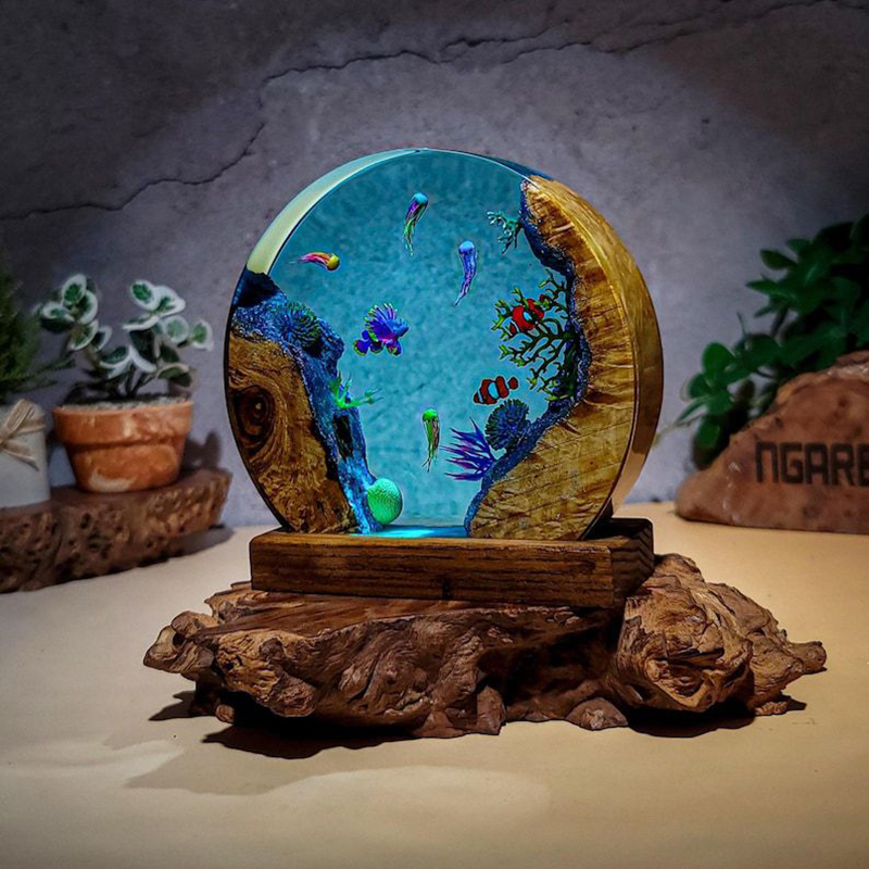 Lampa stołowa z żywicy z motyw – Aquarium & Marine Museum Universiti Malaysia Sabah Kota Kinabalu Sabah Reviews recenzja i cena